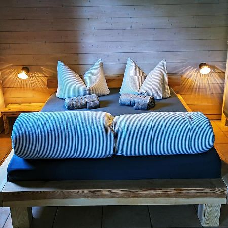 Ferienwohnung Bluetenzauber In Idyllischer Lage Naehe Bodensee Hilzingen Екстер'єр фото
