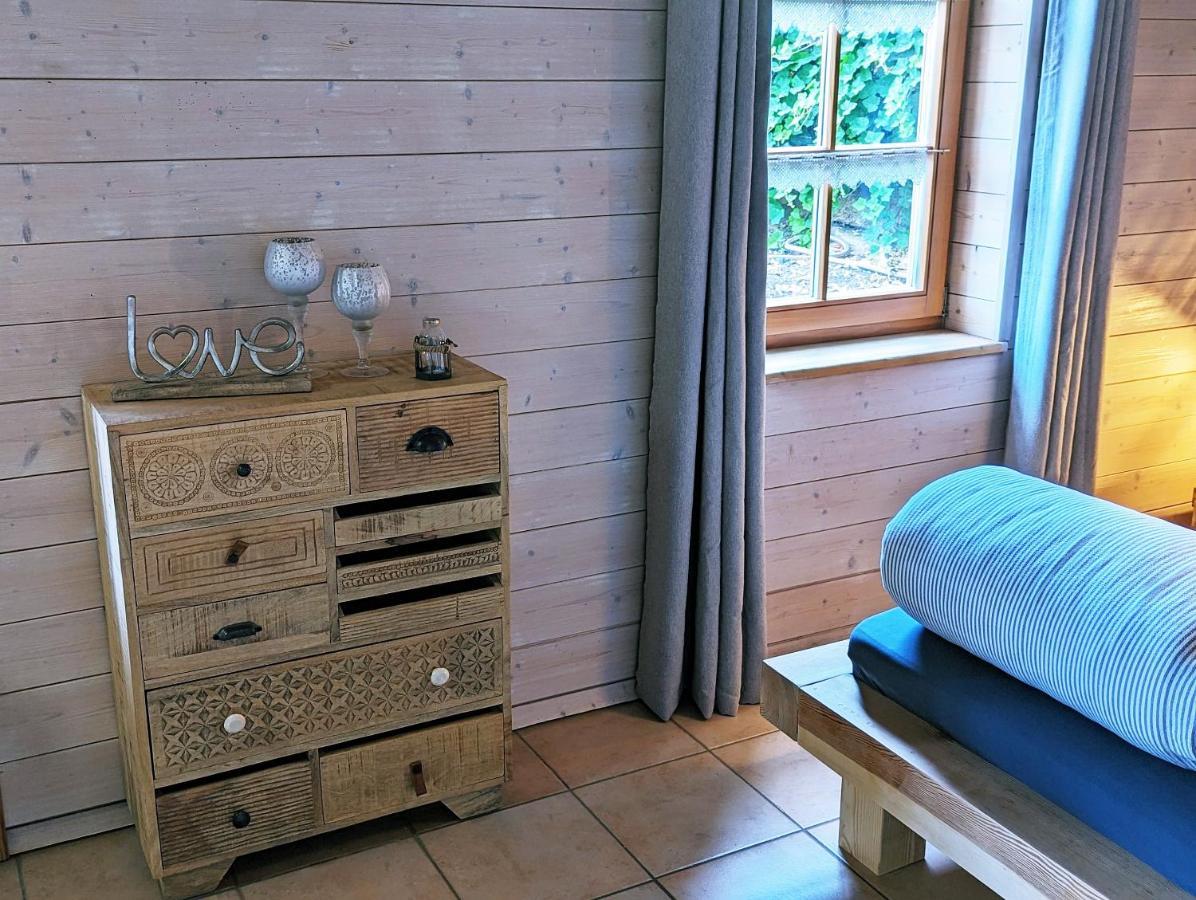 Ferienwohnung Bluetenzauber In Idyllischer Lage Naehe Bodensee Hilzingen Екстер'єр фото